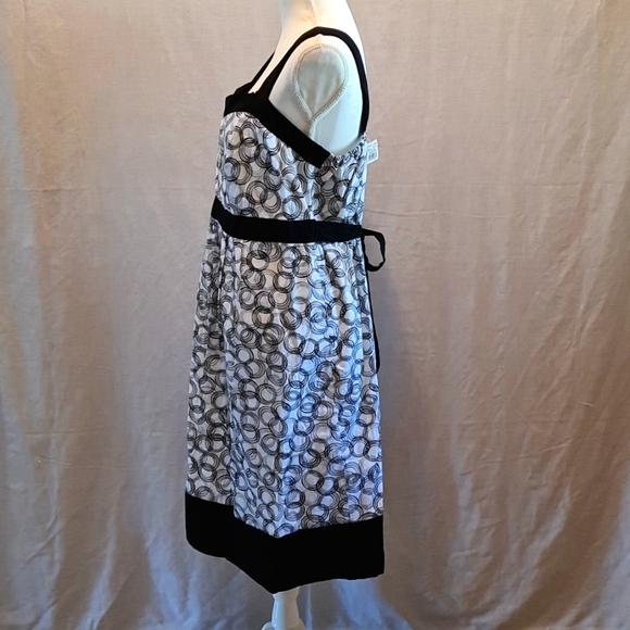 MOTHERHOOD MATERNITY Sz L black/white sundress geometric design NWT summer dress - Picture 2 of 4